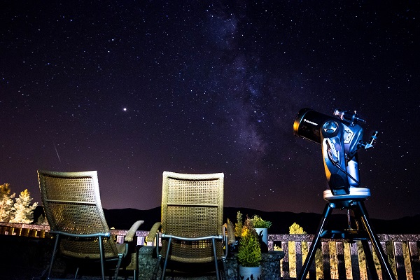  El Parador de Gredos ofrece observaciones astronómicas. Fotografía: Fernando Apausa.