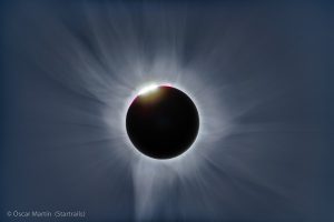 Eclipse total de sol. Foto: Óscar Martín Mesonero.