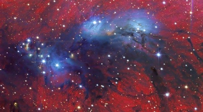 Pie de foto y créditos: Imagen del complejo nebular NGC 6914 en Cygnus, de la Galería Fotográfica Documental del Observatorio de Calar Alto ( Descubre / CAHA / OAUV / DSA ). Vicent Peris (OAUV/DSA/ PTeam ), Jack Harvey (DSA/ SSRO /PTeam), Juan Conejero (DSA/PTeam). Procesada íntegramente con PixInsight 1.6. Haga clic en la imagen para descargar una versión de alta resolución (escala de la imagen: 0,5 segundos de arco por píxel).