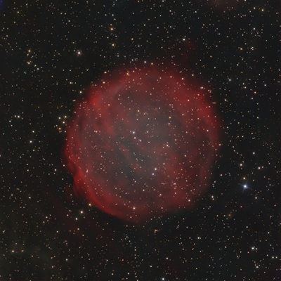 Leyenda y créditos de la imagen: Imagen de la nebulosa planetaria PuWe 1, obtenida del Observatorio Astronómico de Aras de los Olmos . Vicent Peris ( PTeam / OAUV ), OAUV , OAO . Procesada íntegramente con PixInsight 1.8.8. Haga clic en la imagen para descargar una versión a resolución completa (escala de imagen de 0,54 arcsec por píxel) .